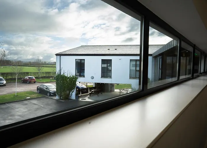 Ballyrobin Hotel